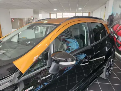 Ford EcoSport 2018 - 13990 EUR, 54000 km - AUTO.MOTO.pt - 54000km - foto 6 de 14