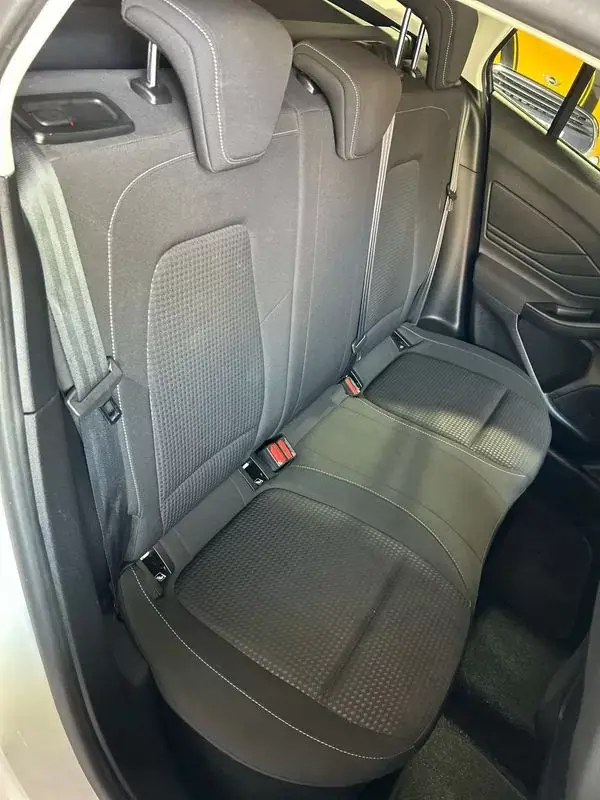 Ford Focus 2020 - 14250 EUR, 149280 km - AUTO.MOTO.pt - 149280km - foto 10 de 36