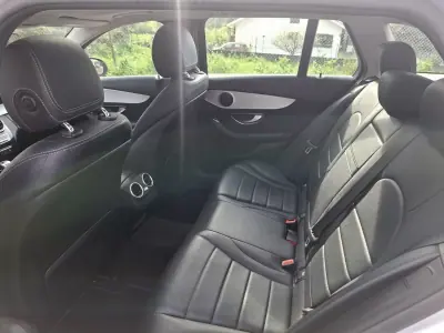 Mercedes-Benz C 200 2019 - 24250 EUR, 95512 km - AUTO.MOTO.pt - 95512km - foto 7 de 27