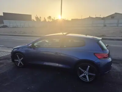 Volkswagen Scirocco 2010 - 10900 EUR, 165500 km - 165500km - foto 7 de 32