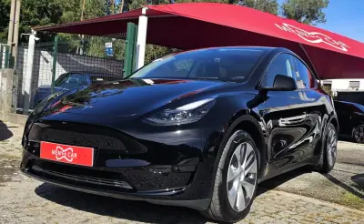 Tesla Model Y 2024 — foto 4 de 20