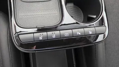 Hyundai Ioniq 5 2025 - 42900 EUR, 18996 km - 18996km - foto 52 de 62