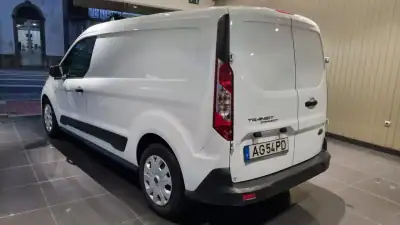 Ford Transit Connect 2021 - 16000 EUR, 122900 km - AUTO.MOTO.pt - 122900km - foto 8 de 18