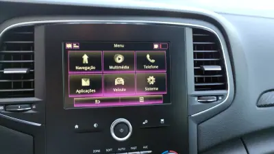 Renault Mégane Sport Tourer 2020 - 13950 EUR, 156000 km - 156000km - foto 37 de 41