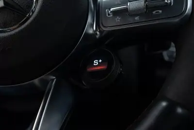 Mercedes-Benz CLA 45 AMG 2023 - 56950 EUR, 27000 km - AUTO.MOTO.pt - 27000km - foto 43 de 47