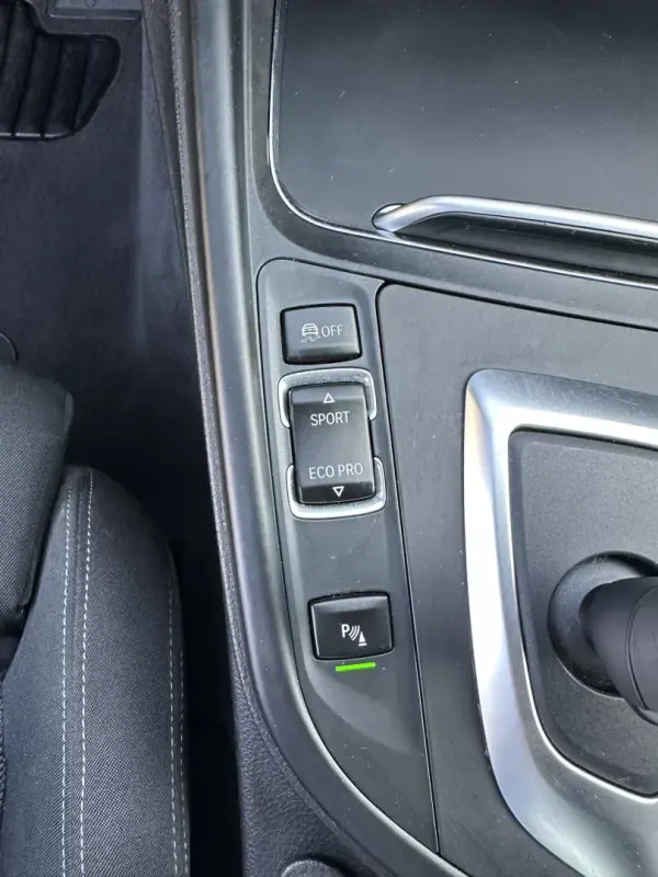 BMW 420 Gran Coupé 2019 - 23900 EUR, 180000 km - AUTO.MOTO.pt - 180000km - foto 43 de 61