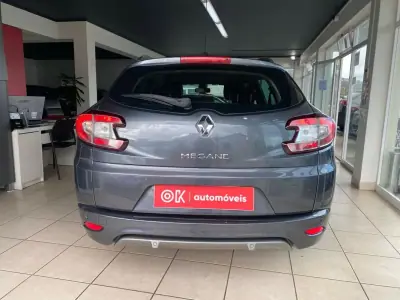 Renault Mégane Sport Tourer 2010 - 4990 EUR, 340390 km - AUTO.MOTO.pt - 340390km - foto 21 de 44