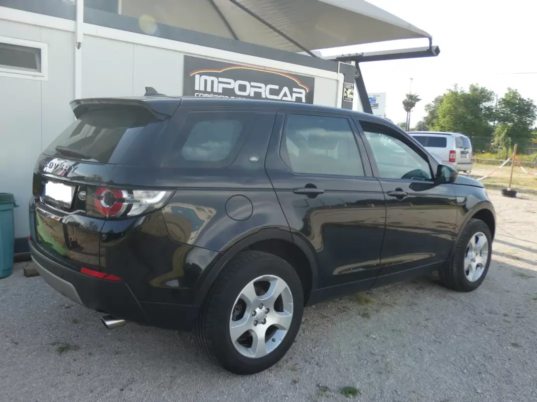 Land Rover Discovery Sport 2016 - 18750 EUR, 220000 km - AUTO.MOTO.pt - 220000km - foto 3 de 30
