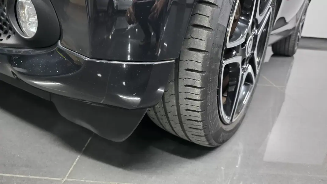 Smart ForTwo Coupé 2018 - 14990 EUR, 72000 km - AUTO.MOTO.pt - 72000km - foto 35 de 37