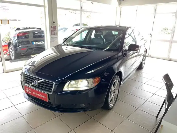 Volvo S80 2007 - 7500 EUR, 369251 km - AUTO.MOTO.pt - 369251km - foto 24 de 33