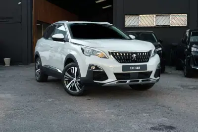 Peugeot 3008 2020 - 24999 EUR, 86010 km - foto 1 de 25