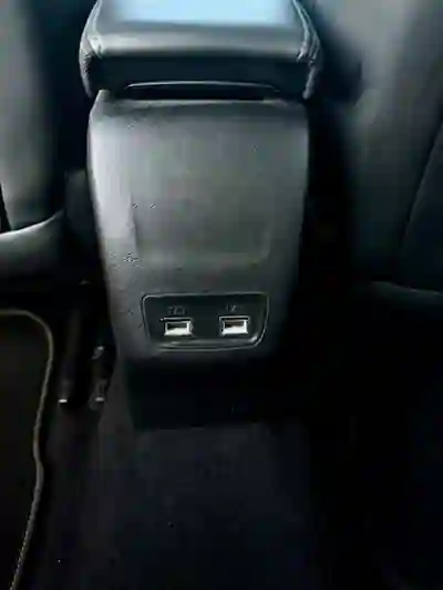 Peugeot 208 2019 - 13900 EUR, 75000 km - AUTO.MOTO.pt - 75000km - foto 19 de 19