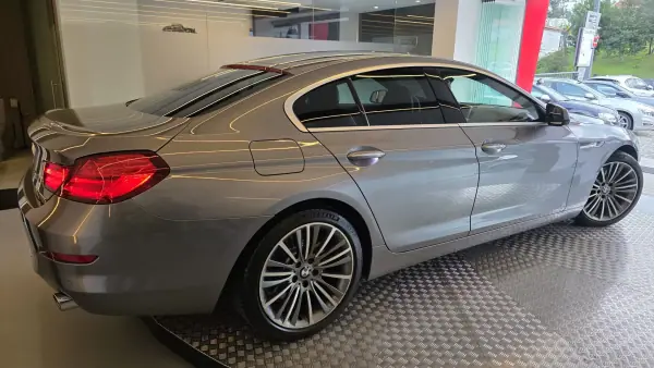 BMW 640 Gran Coupé 2013 - 25900 EUR, 181233 km - AUTO.MOTO.pt - 181233km - foto 20 de 66