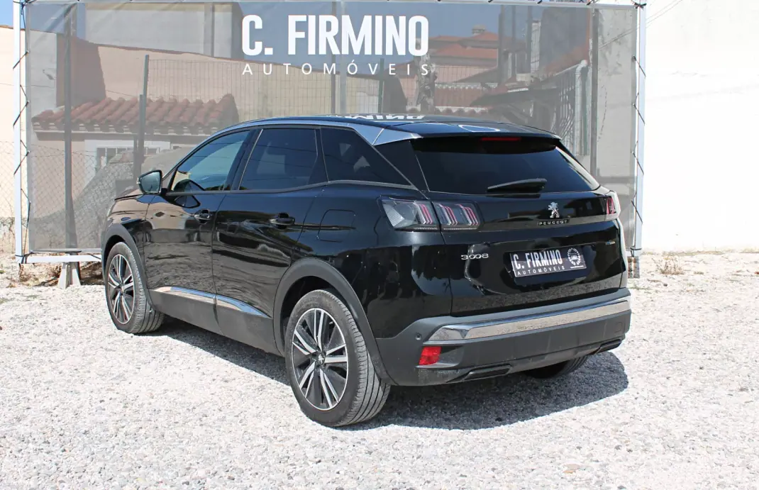 Peugeot 3008 2024 - 27480 EUR, 21284 km - 21284km - foto 7 de 17