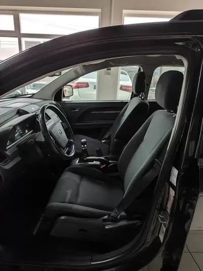 Dodge Journey 2010 - 11750 EUR, 113500 km - AUTO.MOTO.pt - 113500km - foto 14 de 36