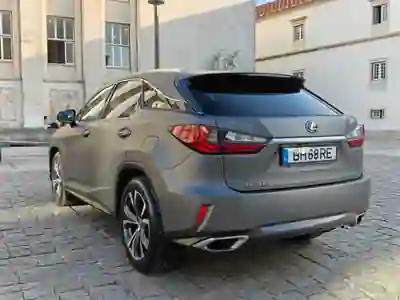 Lexus RX 350 2019 - 46000 EUR, 47000 km - AUTO.MOTO.pt - 47000km - foto 4 de 20