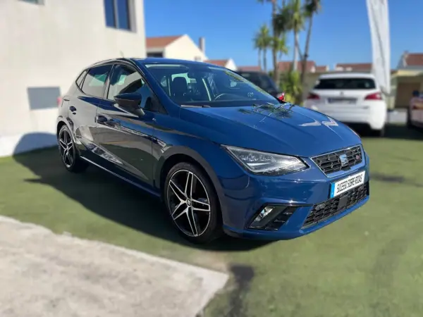 SEAT Ibiza 2017 - 17490 EUR, 85585 km - AUTO.MOTO.pt - 85585km - foto 3 de 14