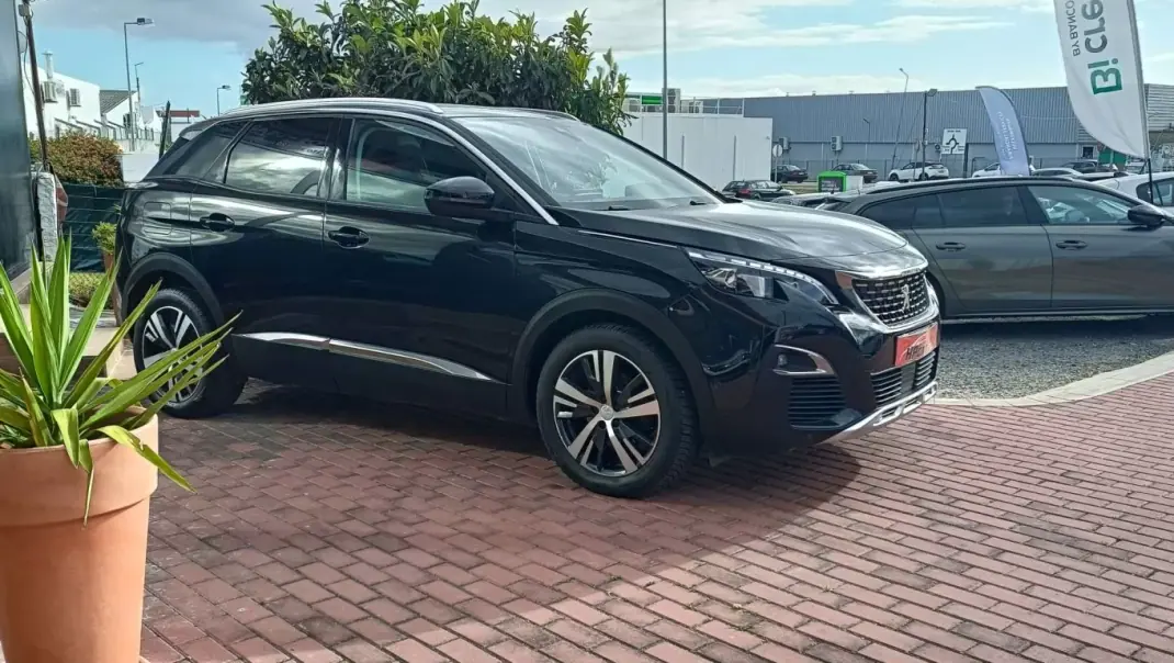 Peugeot 3008 2018 - 20990 EUR, 105000 km - AUTO.MOTO.pt - 105000km - foto 24 de 47