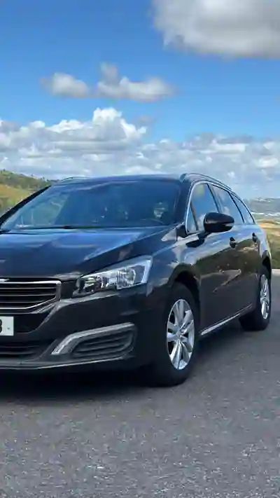 Peugeot 508 SW 2017 - 7500 EUR, 200000 km - AUTO.MOTO.pt - 200000km - foto 7 de 15
