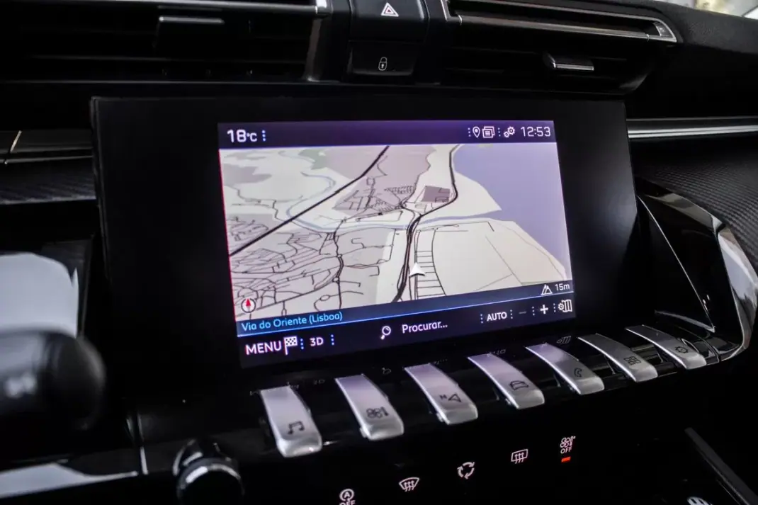 Peugeot 508 SW 2020 - 16990 EUR, 132236 km - AUTO.MOTO.pt - 132236km - foto 37 de 41