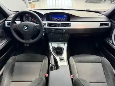 BMW 318 2009 - 11500 EUR, 217166 km - 217166km - foto 7 de 32