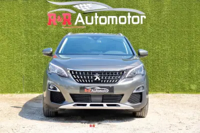 Peugeot 3008 2019 - 15900 EUR, 208000 km - AUTO.MOTO.pt - 208000km - foto 4 de 30