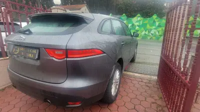 Jaguar F-Pace 2018 - 37990 EUR, 86000 km - AUTO.MOTO.pt - 86000km - foto 3 de 31
