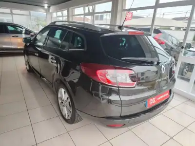 Renault Mégane Sport Tourer 2009 - 5750 EUR, 210000 km - AUTO.MOTO.pt - 210000km - foto 7 de 34
