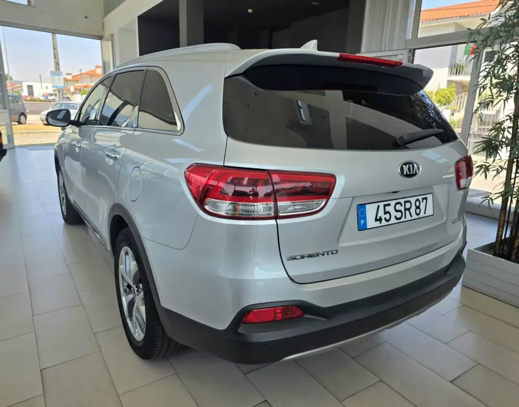 Kia Sorento 2017 - 17990 EUR, 151645 km - 151645km - foto 4 de 34