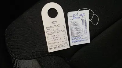 Volvo XC 60 2018 - 23500 EUR, 242396 km - AUTO.MOTO.pt - 242396km - foto 52 de 55