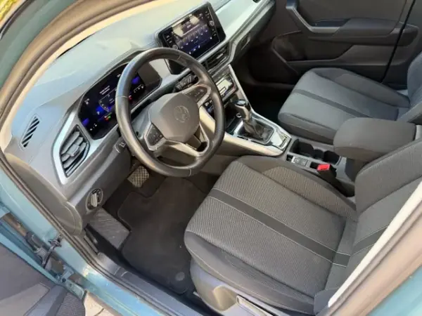 Volkswagen Amarok 2023 - 27900 EUR, 49000 km - AUTO.MOTO.pt - 49000km - foto 11 de 12