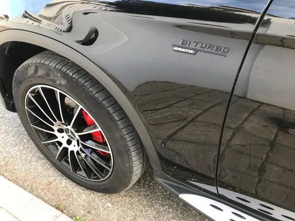 Mercedes-Benz GLC 250 2017 — foto 3 de 14
