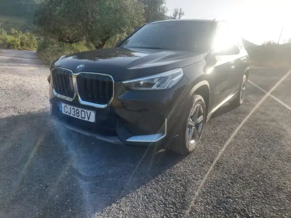 BMW X1 2023 - 36900 EUR, 70900 km - AUTO.MOTO.pt - 70900km - foto 2 de 17