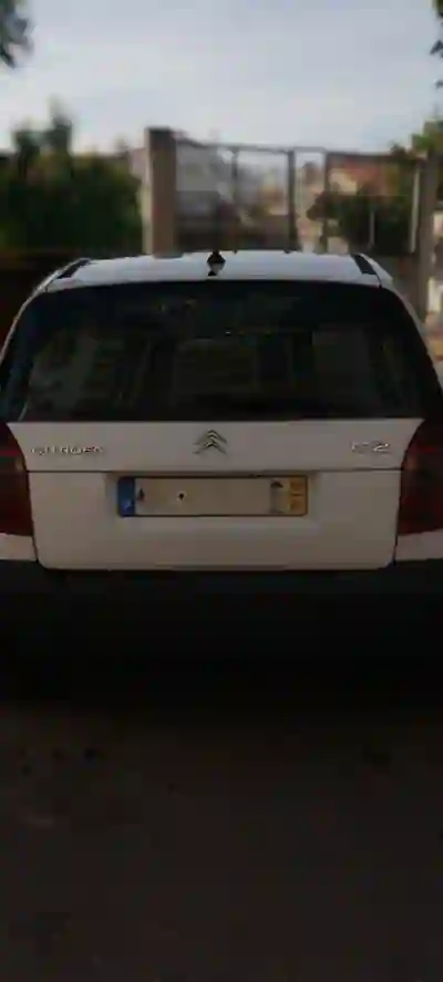 Citroën C2 2005 - 2650 EUR, 310000 km - AUTO.MOTO.pt - 310000km - foto 6 de 10