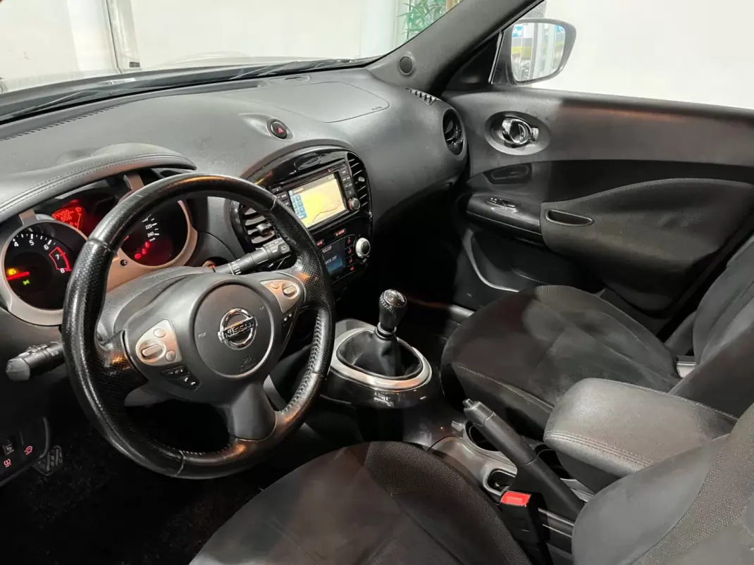 Nissan Juke 2016 - 10999 EUR, 94021 km - AUTO.MOTO.pt - 94021km - foto 18 de 20