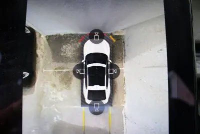 Polestar 2 2021 - 22500 EUR, 138000 km - AUTO.MOTO.pt - 138000km - foto 36 de 46