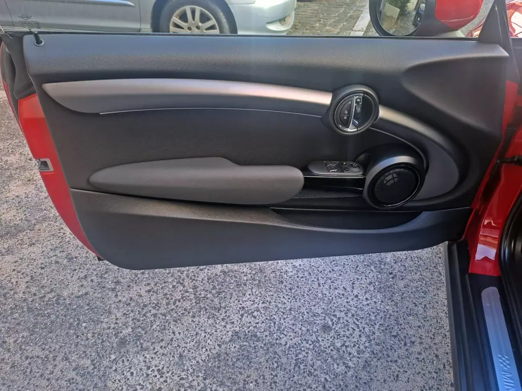 MINI Cooper 2023 - 22500 EUR, 9500 km - AUTO.MOTO.pt - 9500km - foto 7 de 22