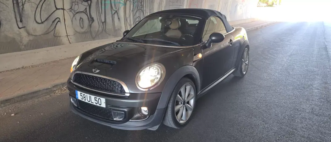 MINI Roadster 2012 - 14750 EUR, 118000 km - 118000km - foto 19 de 32