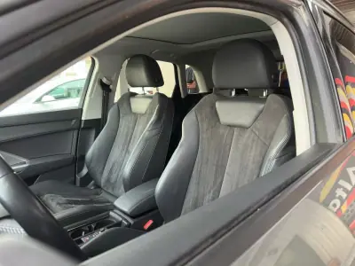 Audi Q3 Sportback 2020 - 35900 EUR, 129241 km - AUTO.MOTO.pt - 129241km - foto 13 de 31