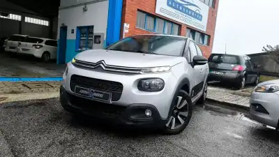 Citroën C3 2018 - 9400 EUR, 102000 km - AUTO.MOTO.pt - 102000km - foto 14 de 14