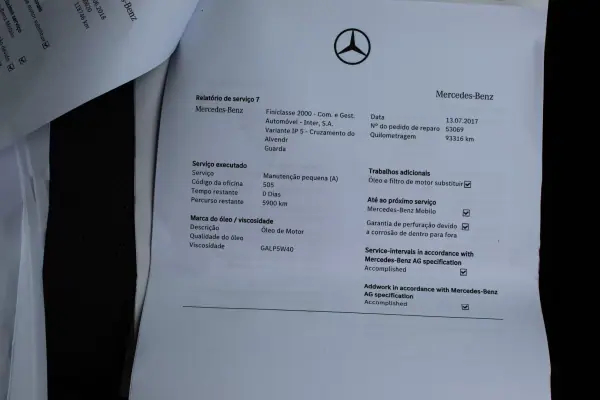 Mercedes-Benz E 250 2010 - 12990 EUR, 245000 km - AUTO.MOTO.pt - 245000km - foto 36 de 48