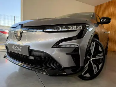 Renault Mégane E-Tech 2022 - 21750 EUR, 129500 km - foto 6 de 101