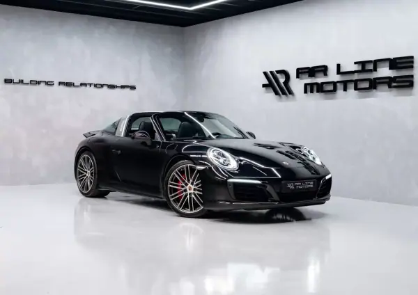 Porsche 911 2017 - 139950 EUR, 43000 km - AUTO.MOTO.pt - 43000km - foto 3 de 50