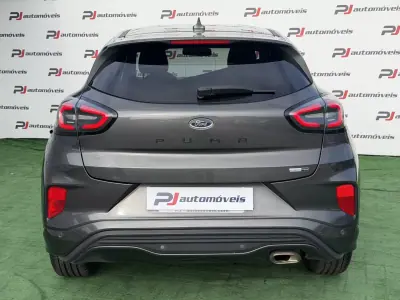 Ford Puma 2020 - 14500 EUR, 138496 km - AUTO.MOTO.pt - 138496km - foto 9 de 17