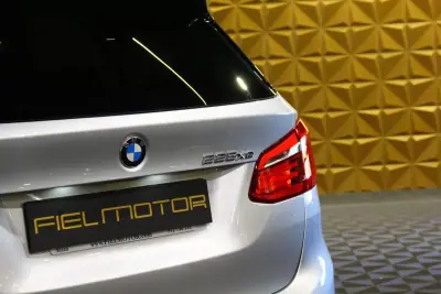 BMW 225xe Active Tourer 2019 - 19600 EUR, 44476 km - AUTO.MOTO.pt - 44476km - foto 12 de 30
