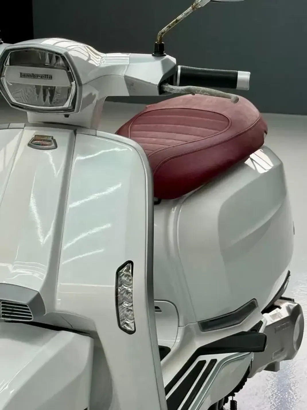 Lambretta UNO 150 2022 - 3650 EUR, 1165 km - AUTO.MOTO.pt - 1165km - foto 7 de 18