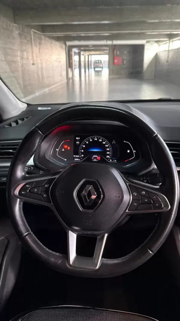 Renault Captur 2023 - 17200 EUR, 55000 km - AUTO.MOTO.pt - 55000km - foto 18 de 19