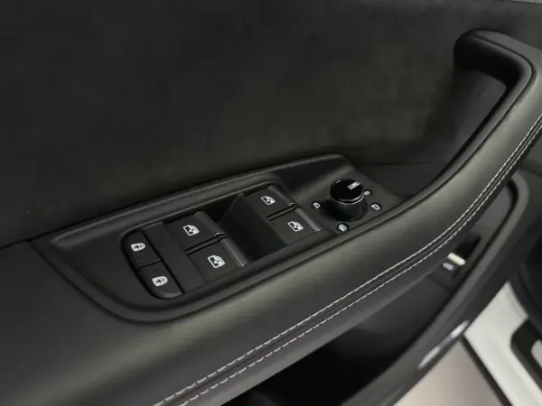 Audi SQ8 2019 - 99950 EUR, 49398 km - AUTO.MOTO.pt - 49398km - foto 50 de 56
