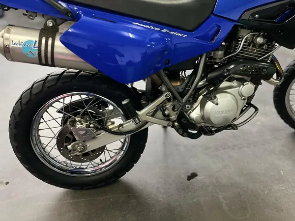 Yamaha Ténéré 700 2004 - 5500 EUR, 16000 km - AUTO.MOTO.pt - 16000km - foto 12 de 14