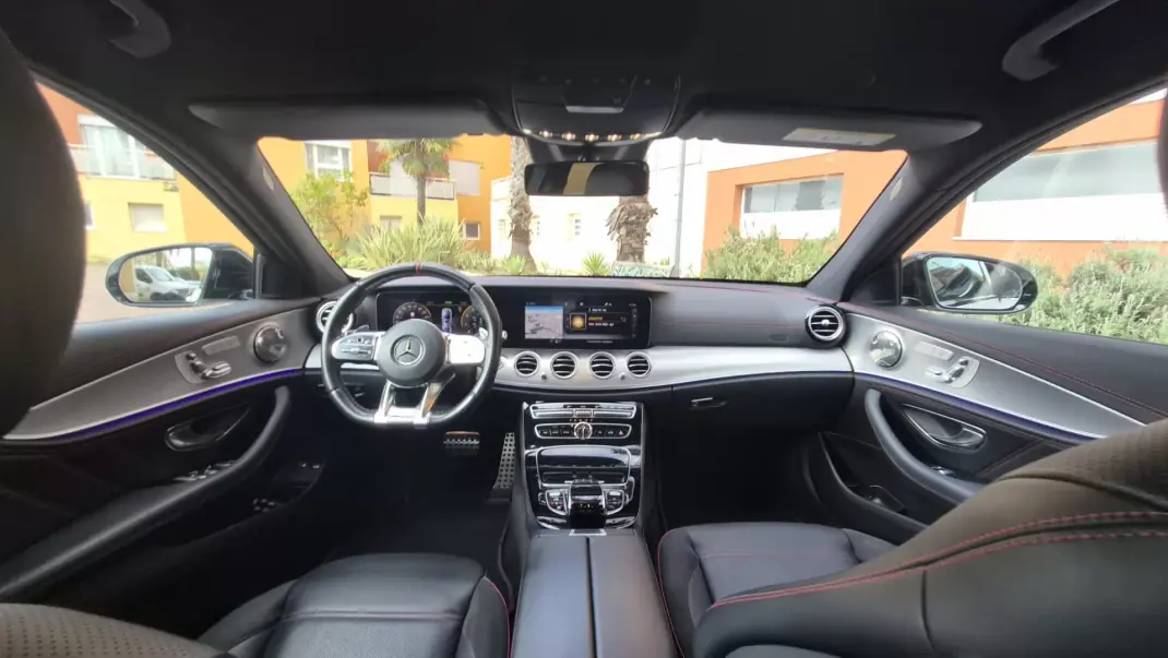 Mercedes-Benz E 53 AMG 2019 - 49980 EUR, 150000 km - AUTO.MOTO.pt - 150000km - foto 2 de 20